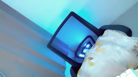 Yhanie online show from 11.25.25