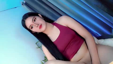 Snapshot of hugecockyanny chatting on 03.13.26 Yhanie online show from 03.13.26