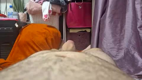 hugedick2469 online show from 01.18.25