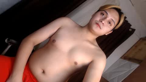 Snapshot of hugedickjp chatting on 01.03.25 hugedickjp online show from 01.03.25