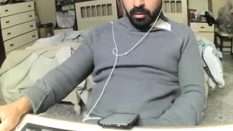 hugeveiny online show from 04.16.26