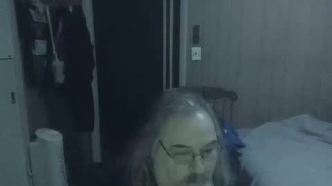 Snapshot of huggybear566 chatting on 02.21.26 lonely huggy bear online show from 02.21.26