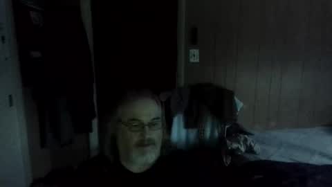 Snapshot of huggybear566 chatting on 06.10.26 lonely huggy bear online show from 06.10.26
