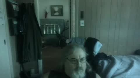 Snapshot of huggybear566 chatting on 06.23.26 lonely huggy bear online show from 06.23.26
