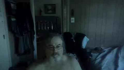 Snapshot of huggybear566 chatting on 07.08.26 lonely huggy bear online show from 07.08.26