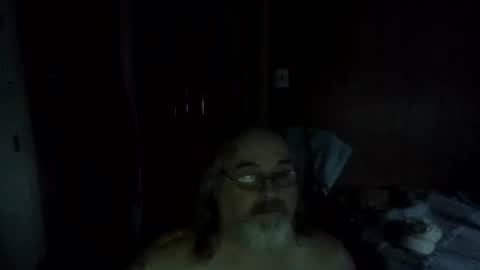 Snapshot of huggybear566 chatting on 08.05.26 lonely huggy bear online show from 08.05.26