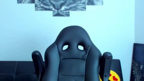 Eli online show from 02.21.25