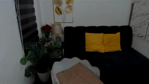 Snapshot of humprheylopez chatting on 04.18.26 Humphrey Lopez online show from 04.18.26
