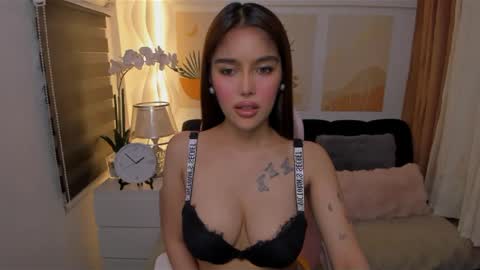Snapshot of humprheylopez chatting on 06.01.26 Humphrey Lopez online show from 06.01.26