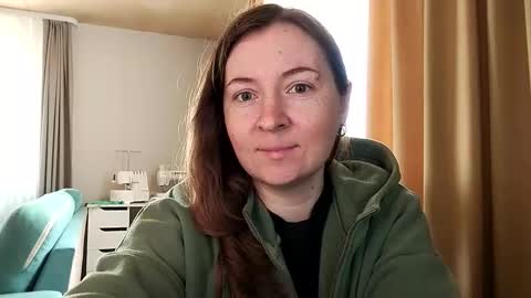 Snapshot of humpygrey chatting on 04.27.26 HumpyGrey online show from 04.27.26