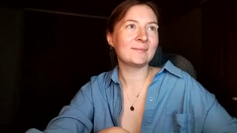 Snapshot of humpygrey chatting on 06.25.26 HumpyGrey online show from 06.25.26