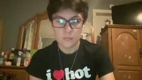 Snapshot of huneydripper chatting on 02.09.25 uncutmex online show from 02.09.25