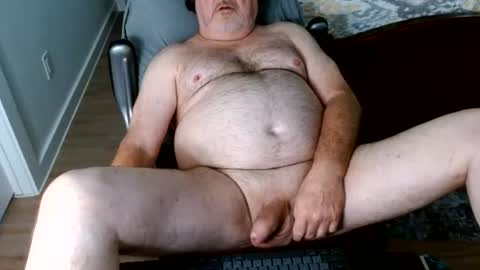 Snapshot of hung956 chatting on 07.05.26 hung and thick online show from 07.05.26