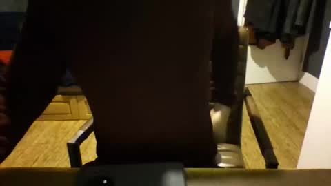 Snapshot of hunghard2004 chatting on 11.30.25 hunghard2004 online show from 11.30.25