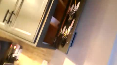 hungryluver online show from 02.07.25