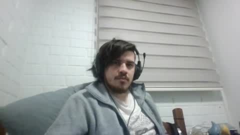 Snapshot of hungweeb chatting on 05.26.26 Rod online show from 05.26.26
