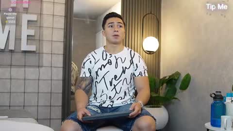 hunk_ryan online show from 02.26.25