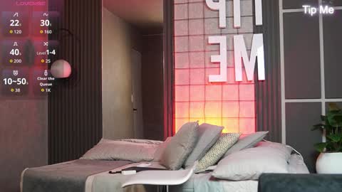 hunk_ryan online show from 12.15.25