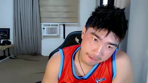 Snapshot of hunkfireman chatting on 02.26.26 ADAM online show from 02.26.26