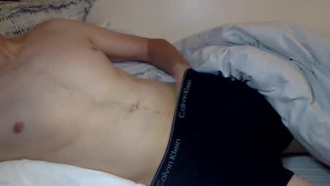 Snapshot of hunkhog chatting on 04.29.26 Hunkhog online show from 04.29.26
