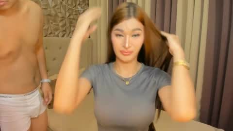 hunkhomerontop online show from 04.21.26
