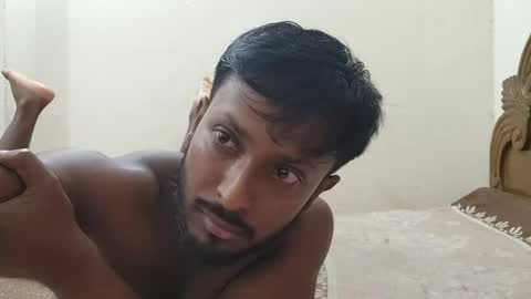 Snapshot of hunky_ariyaan chatting on 04.18.26 Hunky Ariyaan online show from 04.18.26