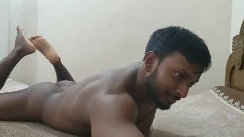 Snapshot of hunky_ariyaan chatting on 05.24.26 Hunky Ariyaan online show from 05.24.26