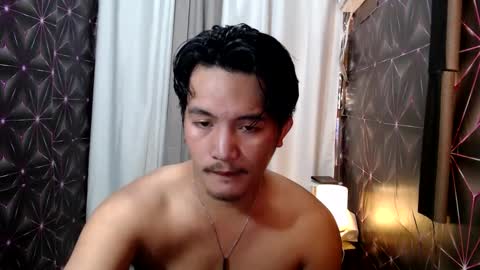 Snapshot of hunkylloyd chatting on 01.27.25 hunkylloyd online show from 01.27.25