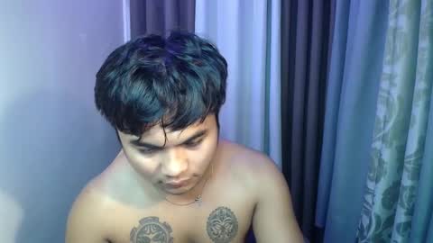 Snapshot of hunkyzeus chatting on 05.20.26 hunkyzeus online show from 05.20.26