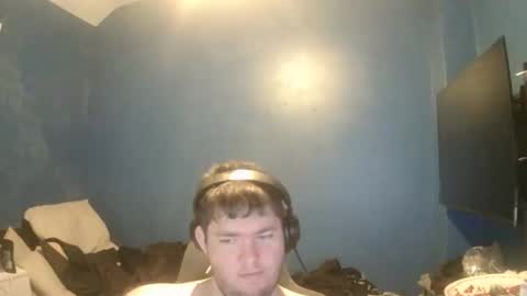 Snapshot of hunter_lust97 chatting on 05.24.26 hunter_lust97 online show from 05.24.26