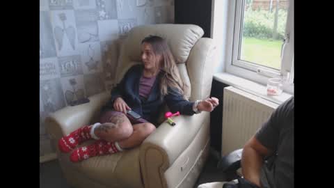 Snapshot of hunterandesme chatting on 09.22.25 HunterandEsme online show from 09.22.25