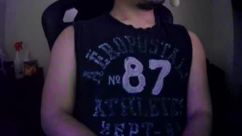 Snapshot of hunterrblood chatting on 04.09.26 Hunterr online show from 04.09.26