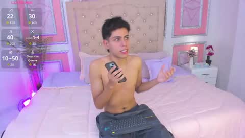 Snapshot of hunterwest06 chatting on 06.18.26 Lucas online show from 06.18.26