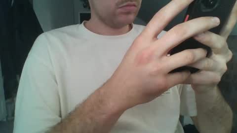 Snapshot of hunting_007 chatting on 02.18.25 hunting_007 online show from 02.18.25