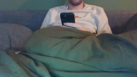 Snapshot of hunting_007 chatting on 02.04.26 hunting_007 online show from 02.04.26