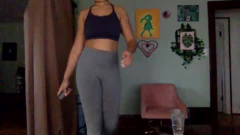 Goddess Hunyy online show from 12.18.24