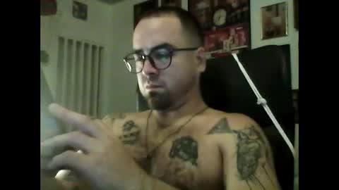 Snapshot of hurtadodirector chatting on 02.16.26 hurtadodirector online show from 02.16.26