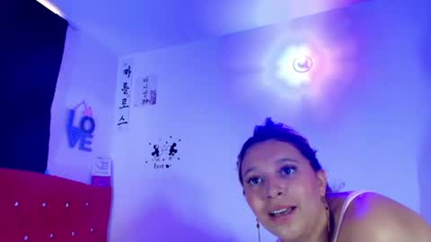 Snapshot of husbands_horny chatting on 07.28.26 husbands_horny online show from 07.28.26
