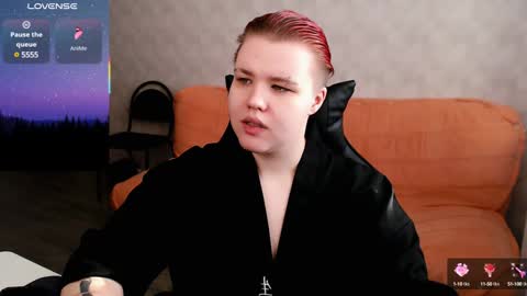 Snapshot of husk_ryan chatting on 01.20.25 Ryan online show from 01.20.25