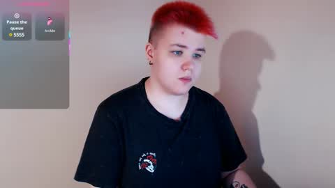 Snapshot of husk_ryan chatting on 02.26.25 Ryan online show from 02.26.25