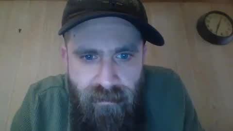 Snapshot of huskygengar22 chatting on 04.15.26 huskygengar22 online show from 04.15.26