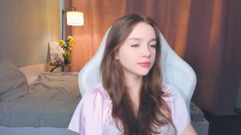Snapshot of hwadwellingham chatting on 07.04.26 Lily online show from 07.04.26