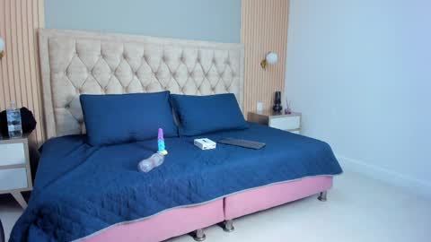 hxxyro online show from 03.30.26