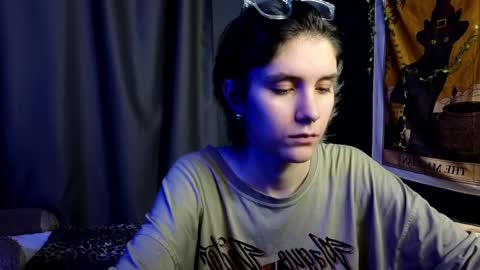 Snapshot of hyeon_jin chatting on 02.03.25 Hyeon Jin online show from 02.03.25