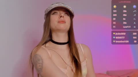 Miley. PVT open i have extra prices on nude show  online show from 12.22.24