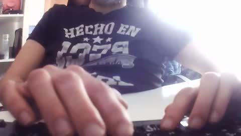 Hyperpau online show from 02.12.26