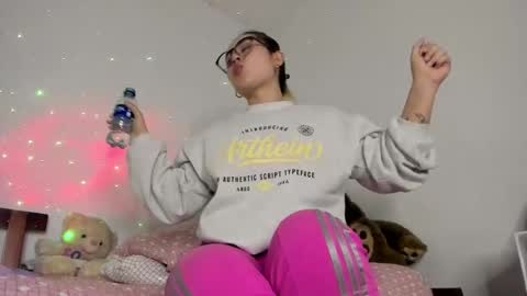 Hyun Joo online show from 03.19.26