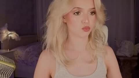 Snapshot of i__am_joss chatting on 05.09.26 Joselle online show from 05.09.26