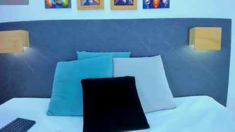 The Dolls online show from 03.30.26