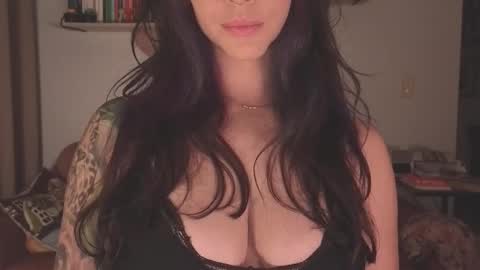 Snapshot of i_cant_believe_its_you chatting on 01.15.26 Lana Banana online show from 01.15.26